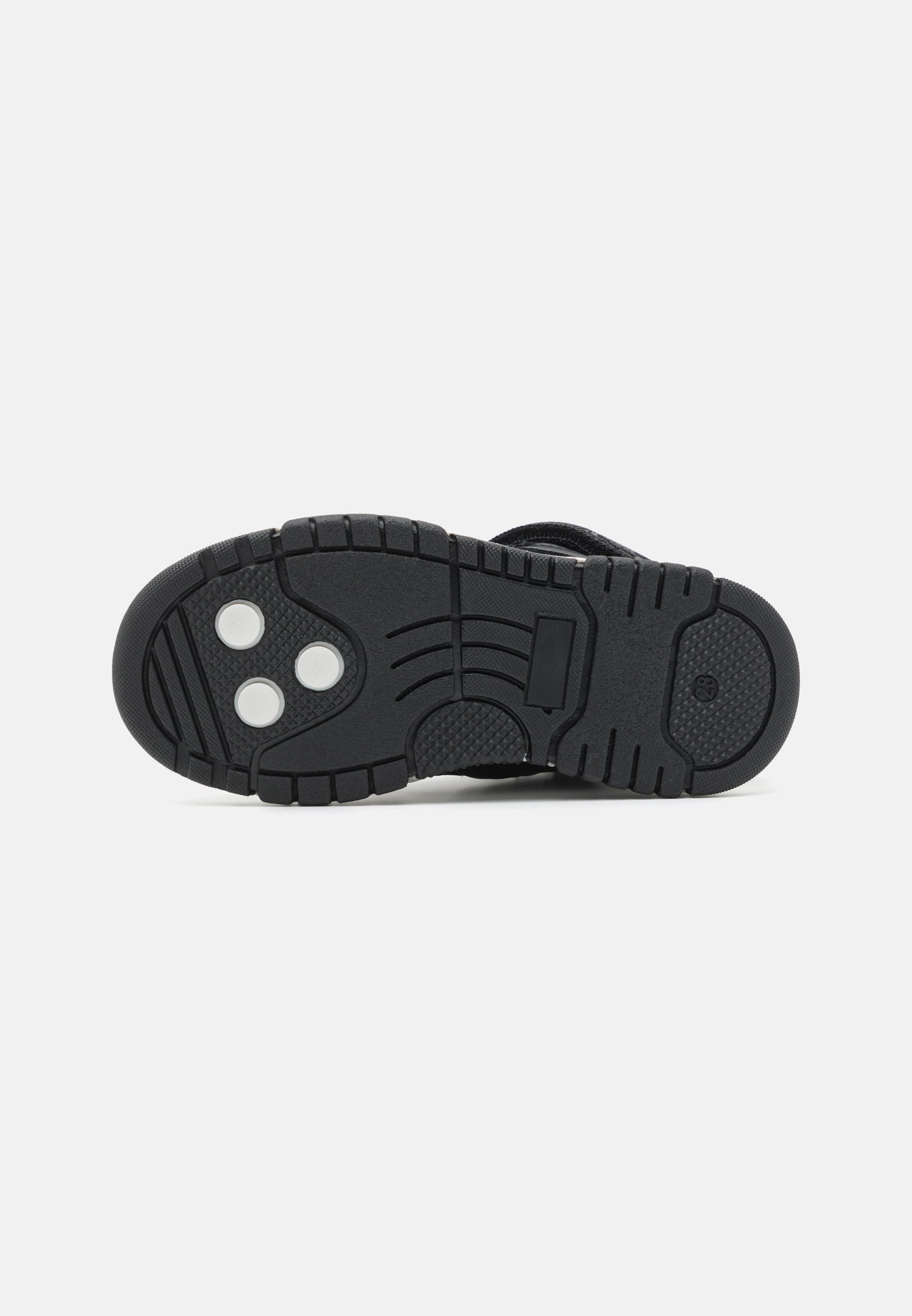 TRAINERS UNISEX Media 6