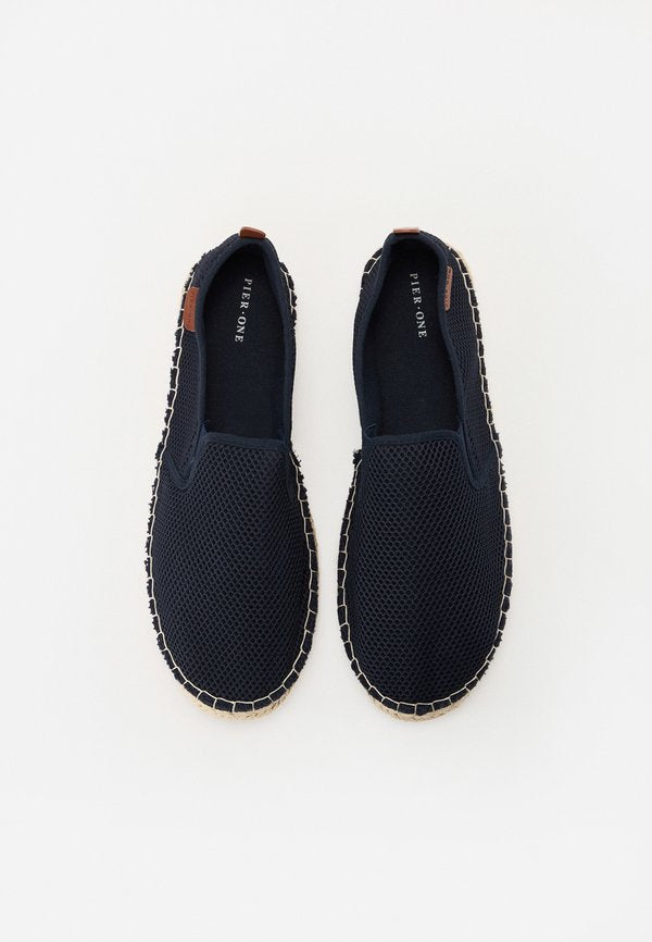 Pier One by Zalando