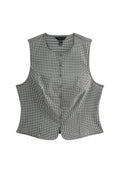 Schwarz-weißes Gingham-ärmeloses Top mit Rundhalsausschnitt und Knopfverschluss vorne, mit taillierter Passform und glatter Textur.