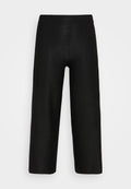Schwarze, weite Hosen aus strukturiertem Stoff. Sie haben einen hohen Bund und ein klares, minimalistisches Design ohne Verzierungen.