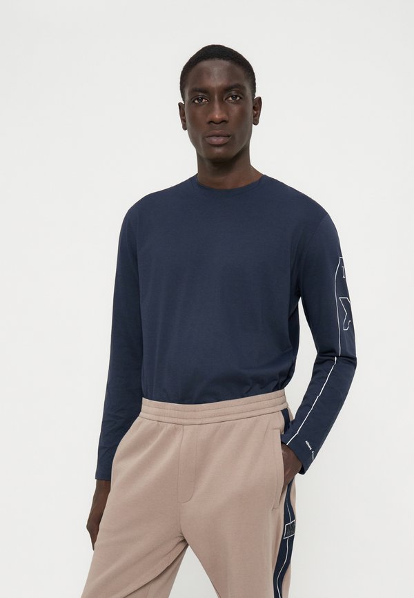 Armani Exchange