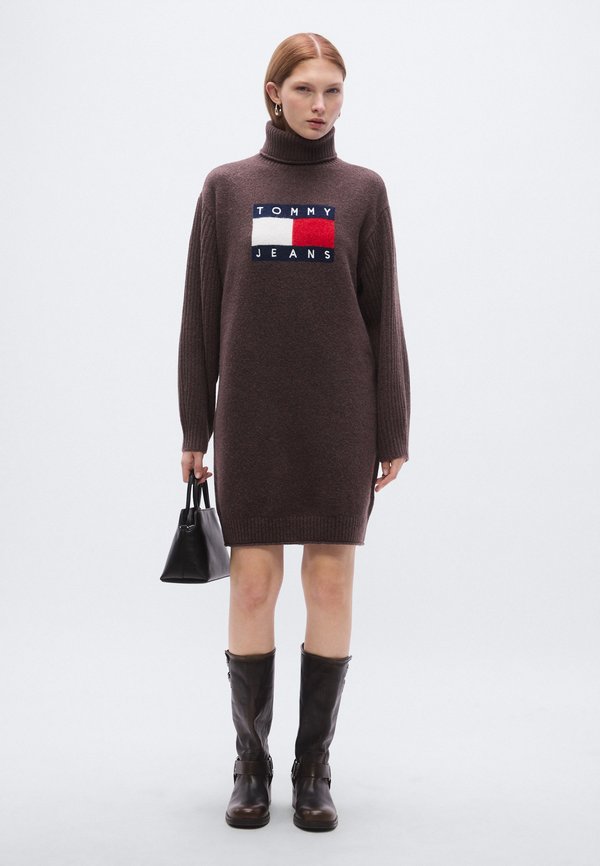 Tommy Jeans TOMMY FLAG RELAXED MAXI JUMPER DRESS