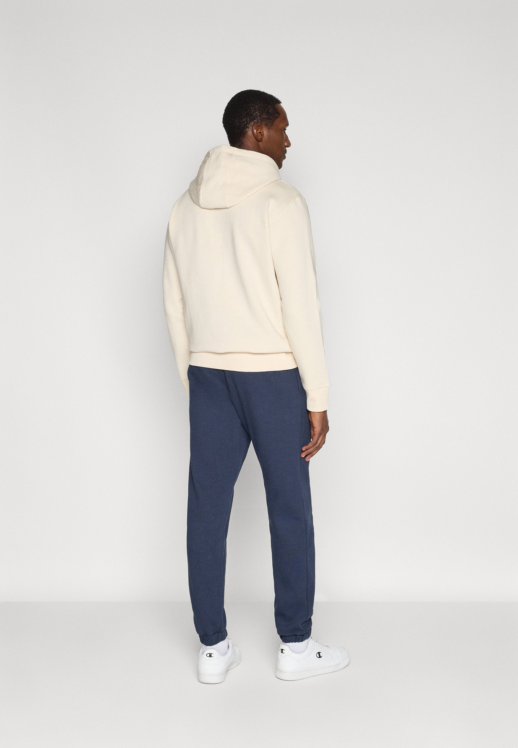Ellesse IONA