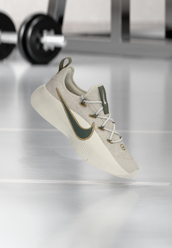Nike Performance LEBRON TR 1 - Training shoe - phantom/camo green/light orewood brown/metallic gold-coloured