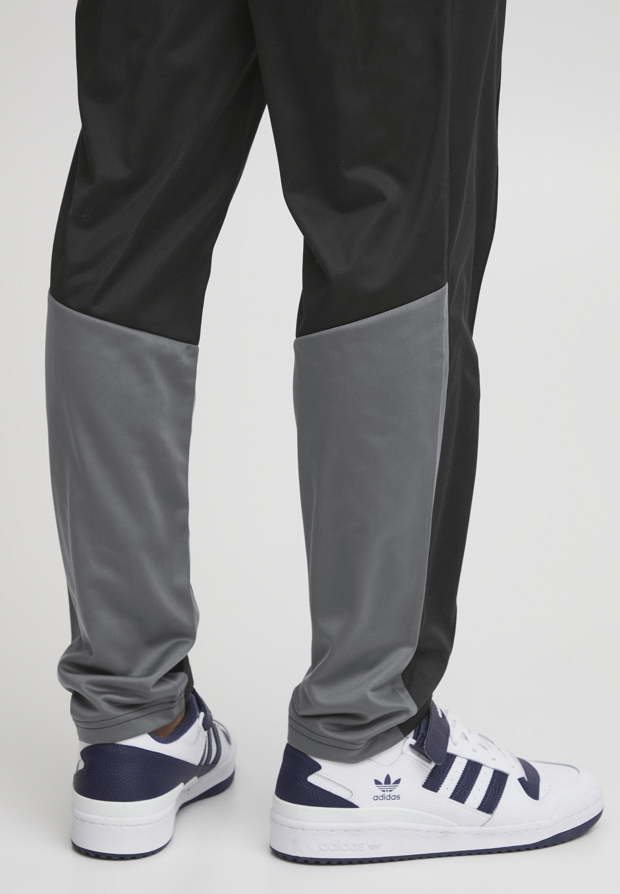 SDIZAYAH REGULAR FIT Media 6