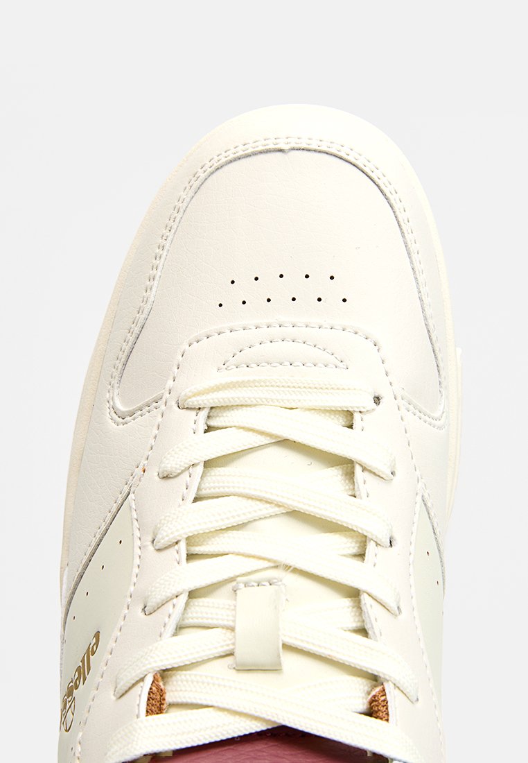 Ellesse