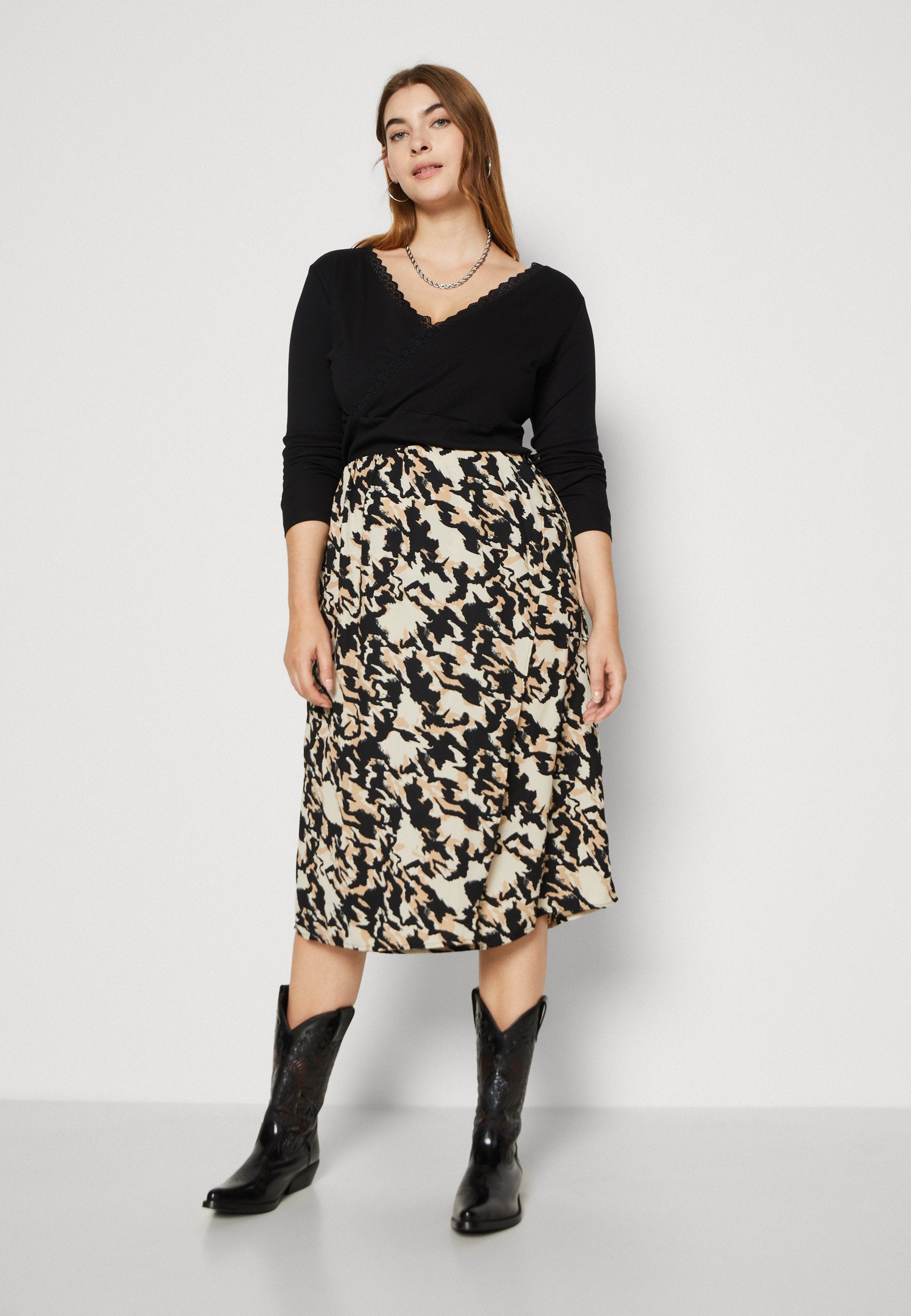 Vero Moda Curve VMCNORA CALF TIE SKIRT