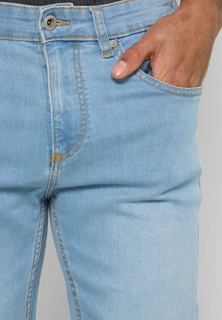 Lindbergh Jeans Tapered Fit Media 5