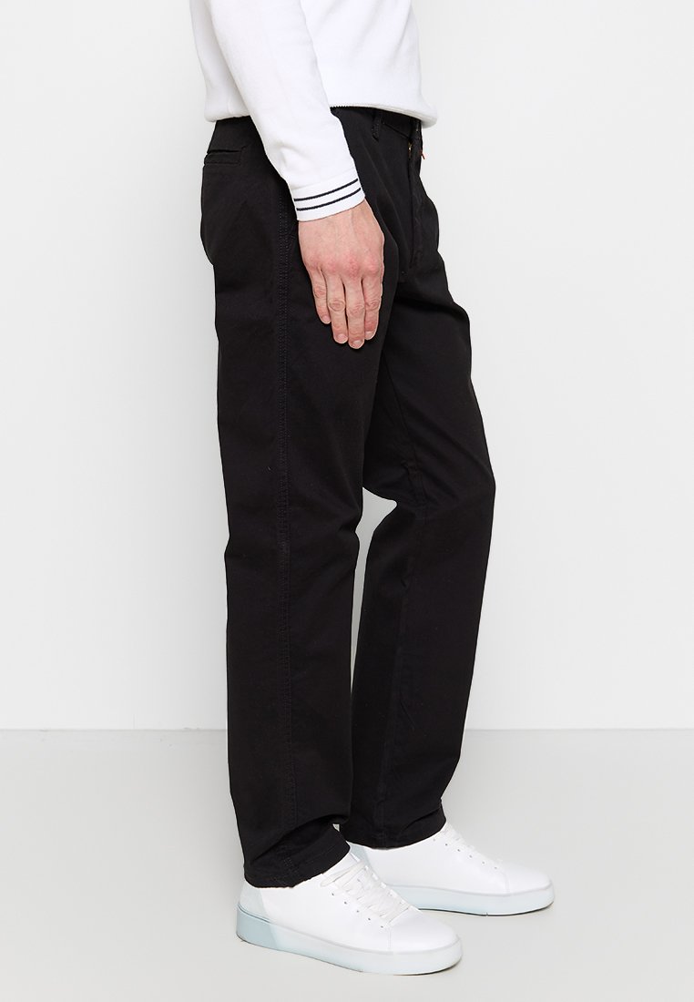 ONSEDGE LOOSE FIT Media 2