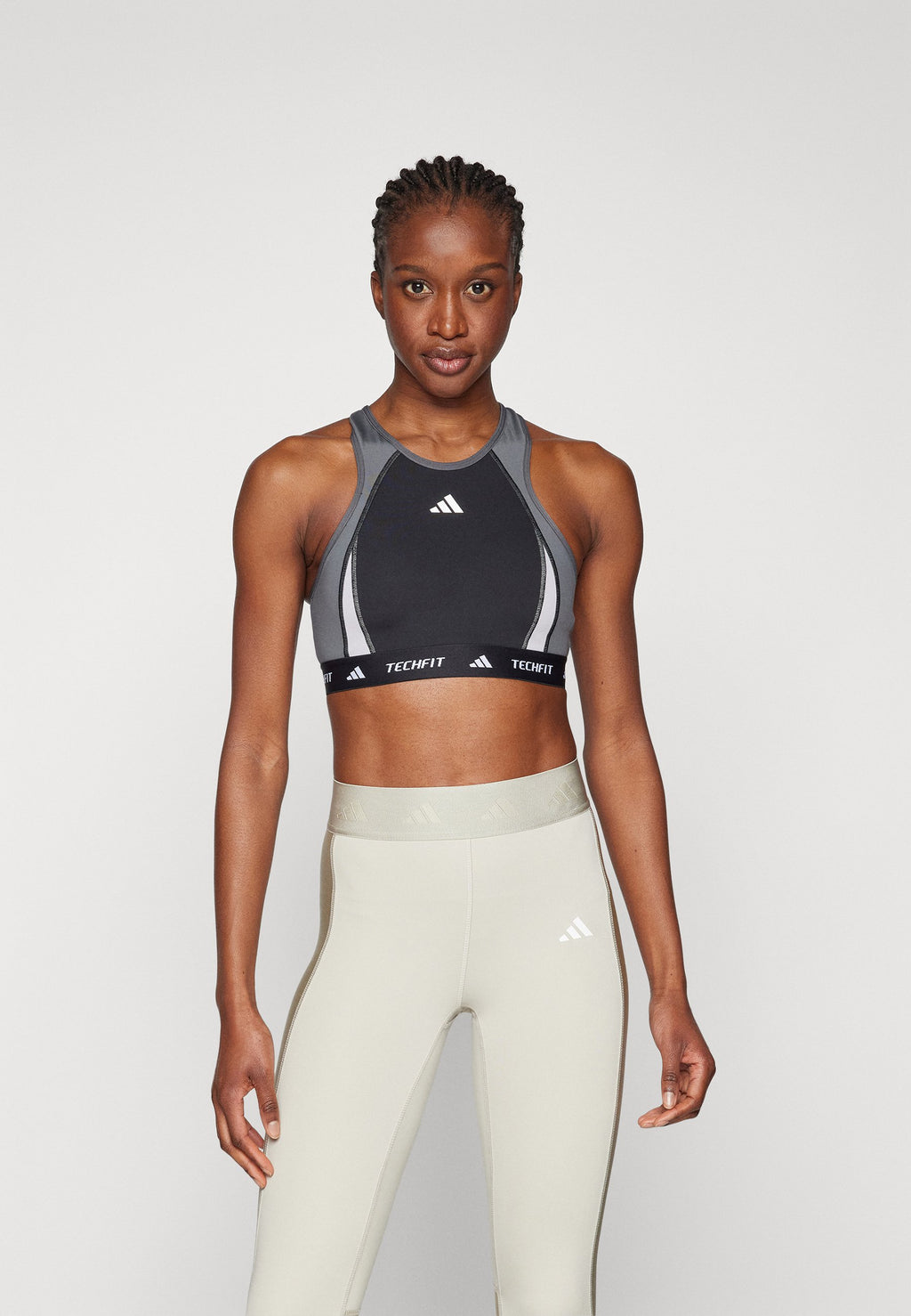 adidas Performance TECHFIT MEDIUM-SUPPORT HIGH-NECK COLORBLOCK