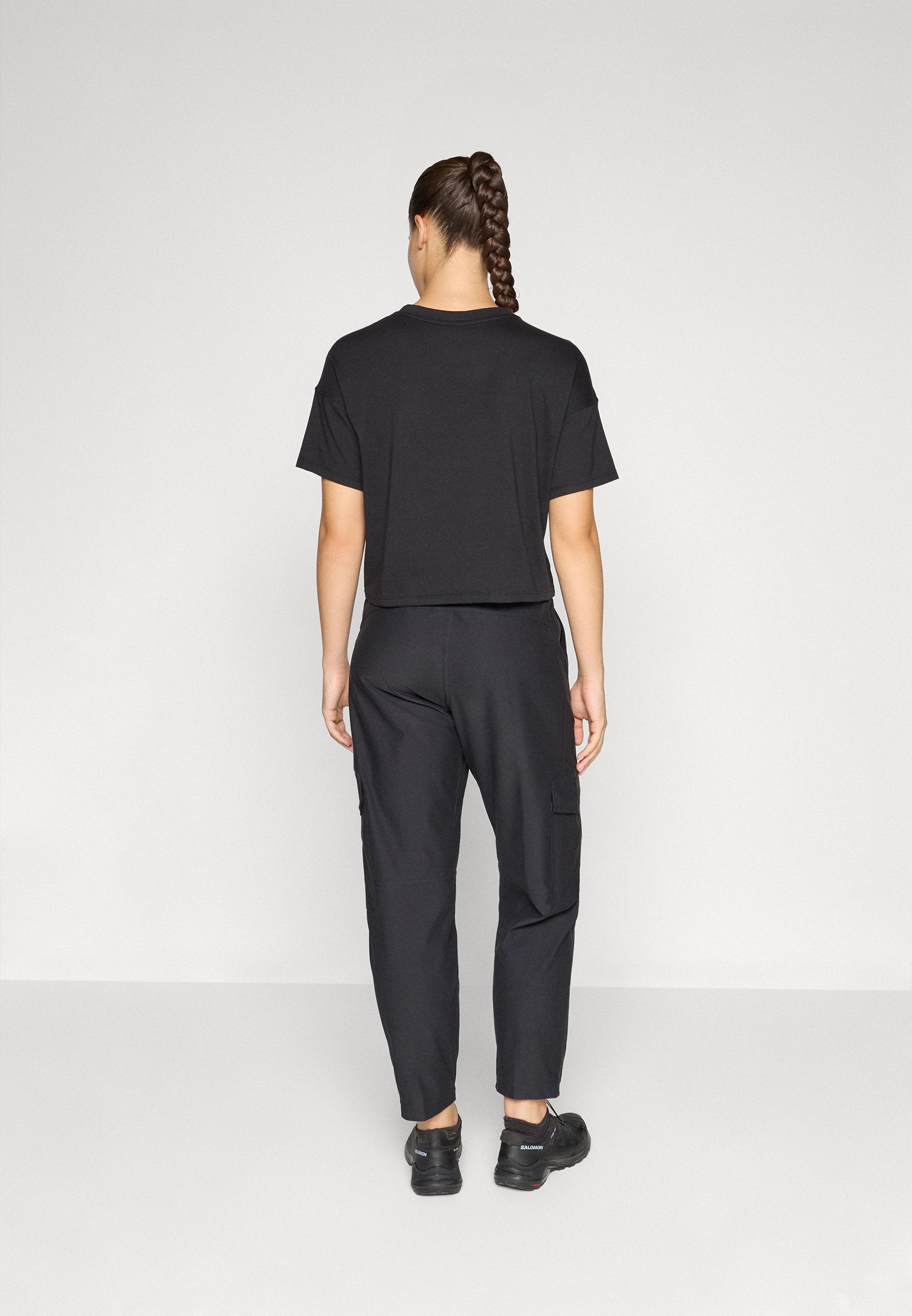 DKNY Sport