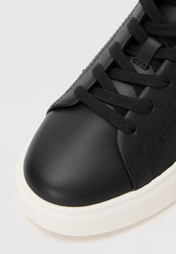 Tommy Hilfiger SNOW LEOPARD HEEL LEATHER PLATFORM TRAINERS