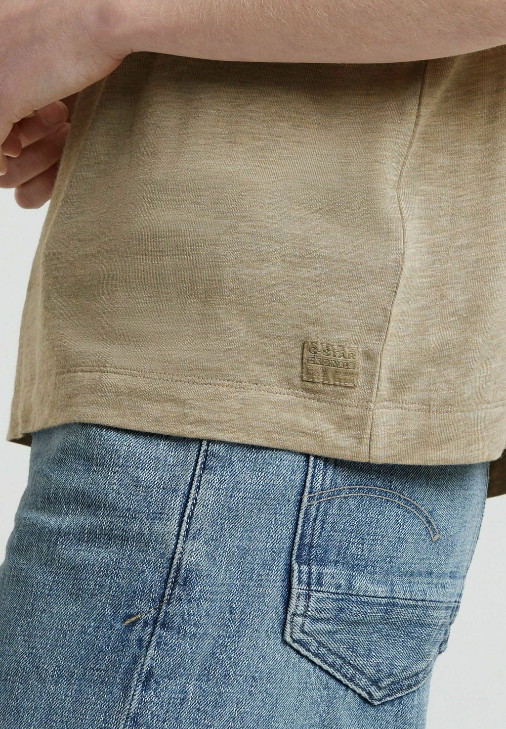 SADDLE SLEEVE BOXY Media 5