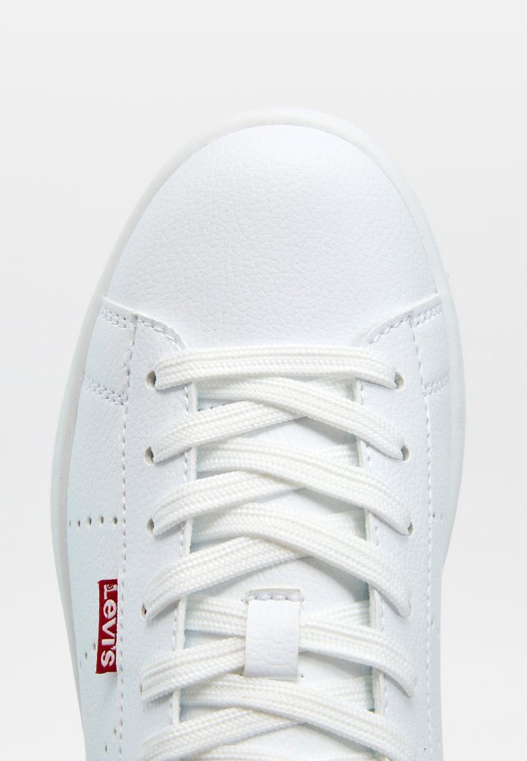 Levi's® AVENUE