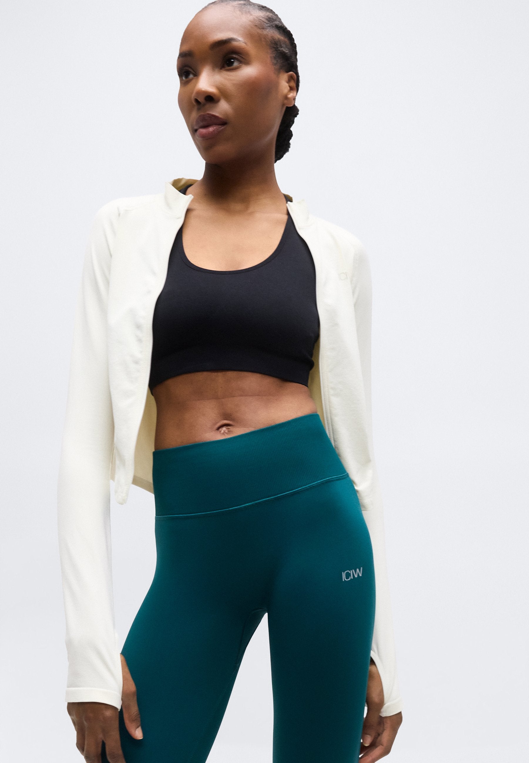 ICANIWILL DEFINE SEAMLESS V SHAPE TIGHT