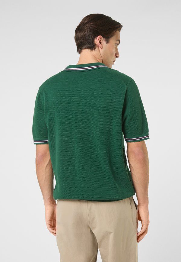 Fila APPAREL ORENTANO REGULAR JOHNNY COLLAR