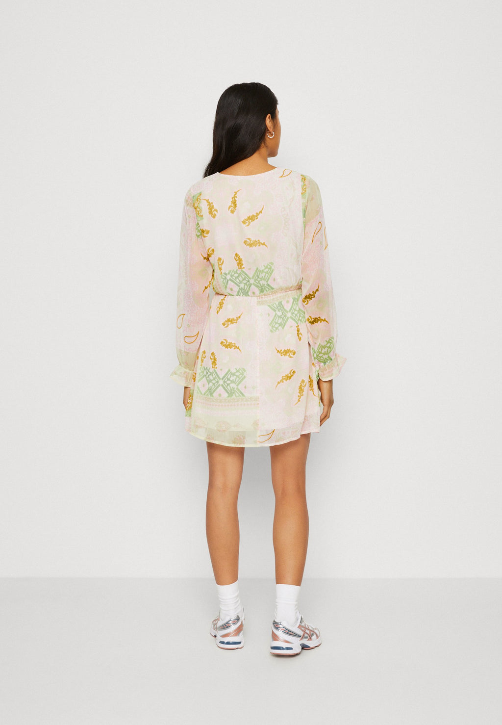 ONLSTELLA PATCH MINI DRESS Media 4
