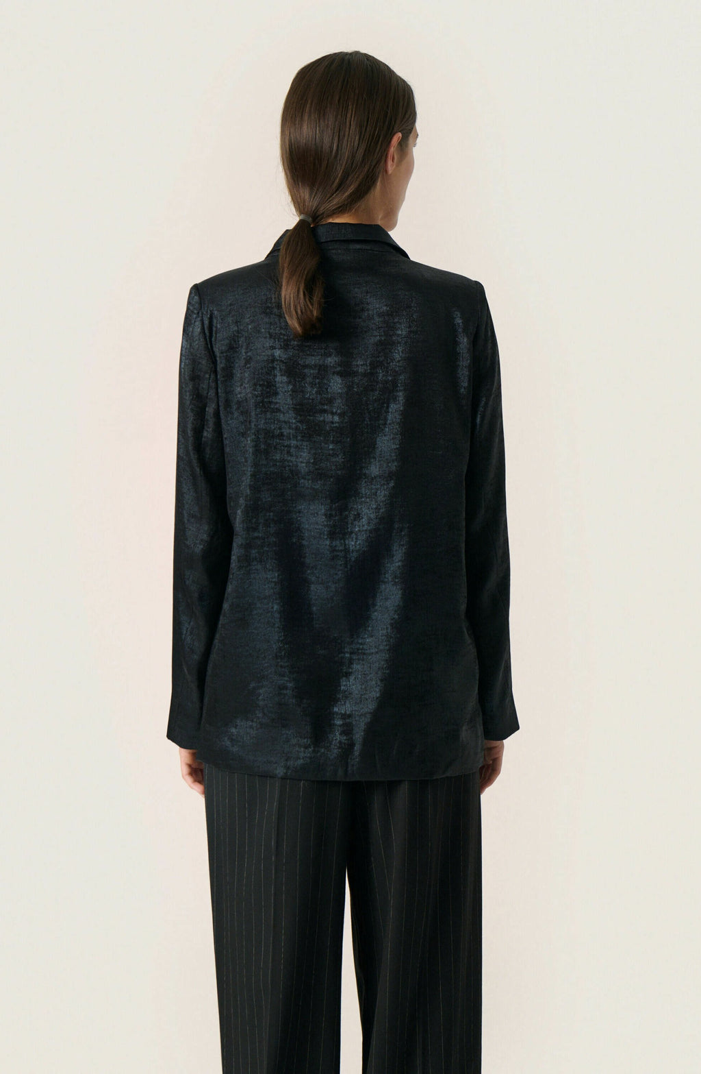 Soaked in Luxury SLELVIE RONYA