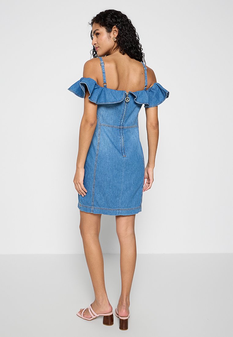 MOSCHINO JEANS