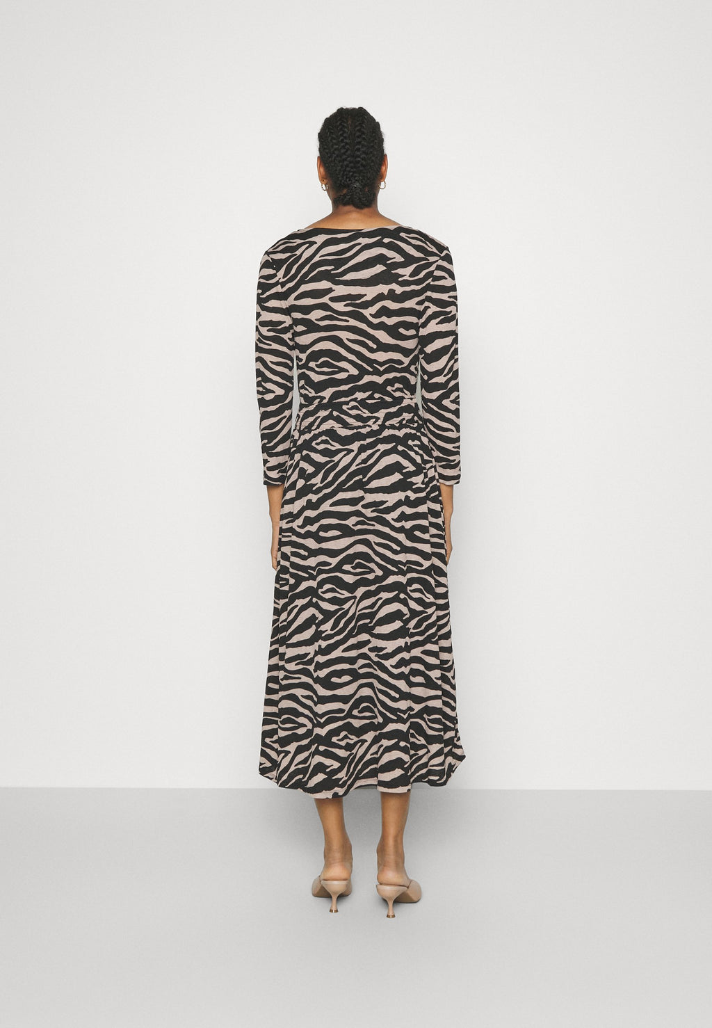 ONLPELLA DRESS  Media 4