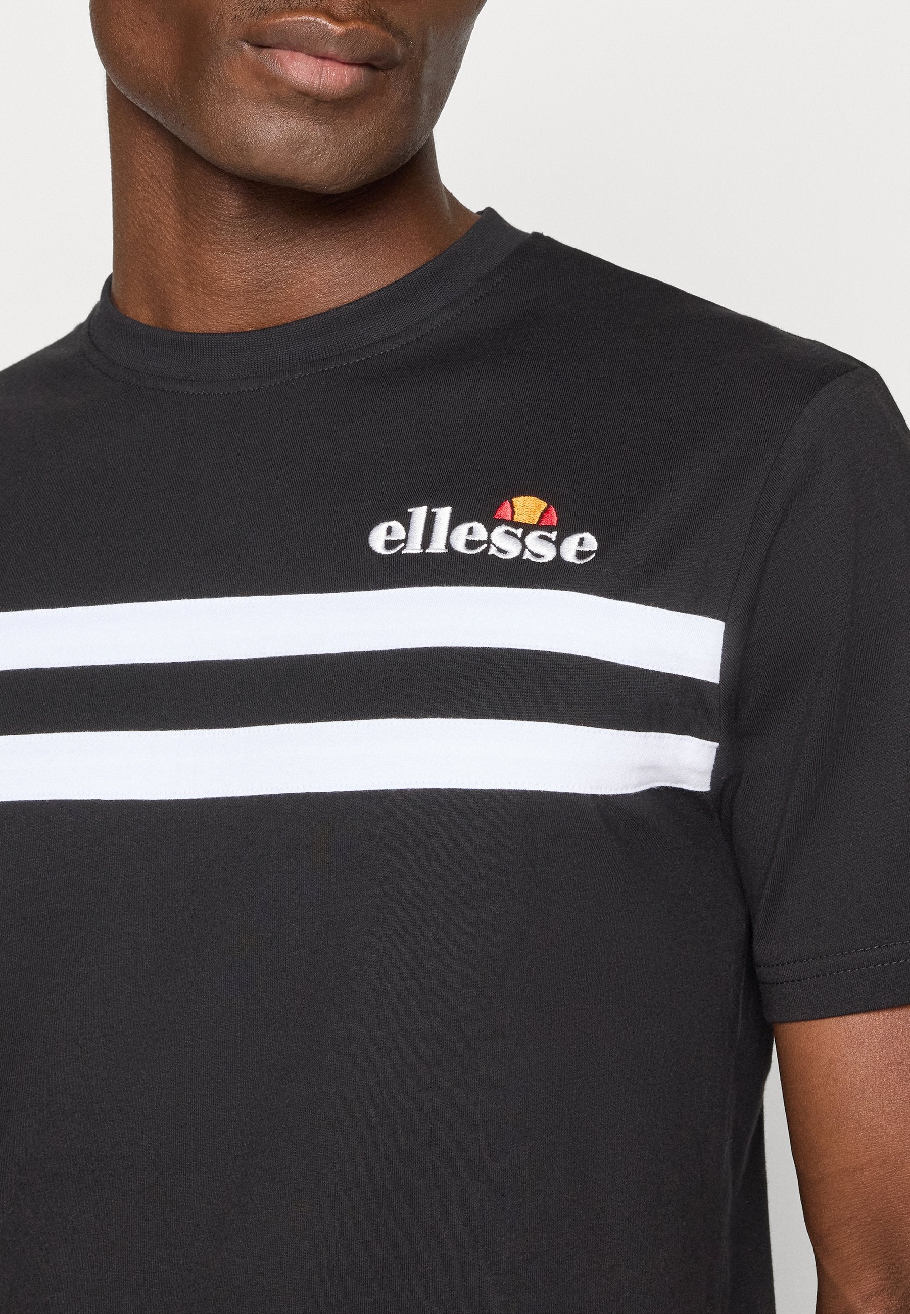 Ellesse SQUALIUS