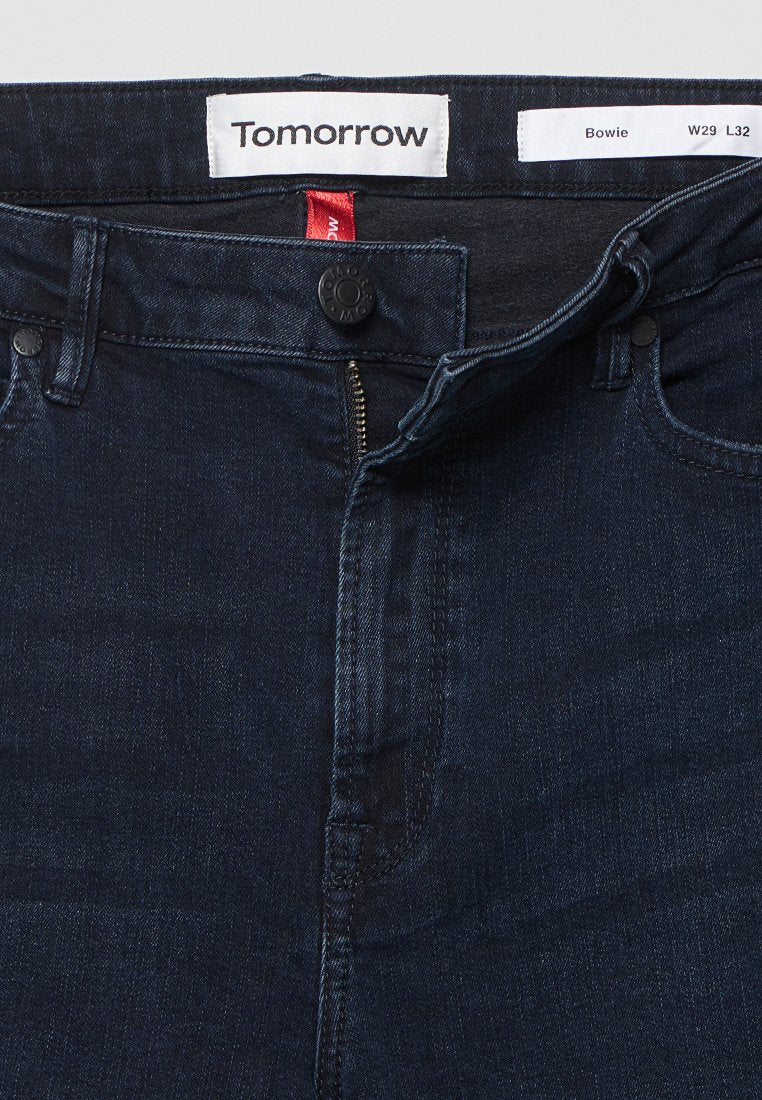 Tomorrow BOWIE