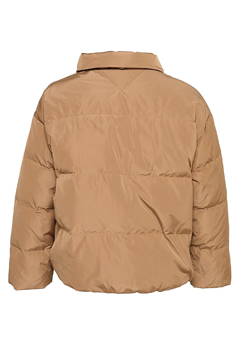 REGULAR FIT Media 2