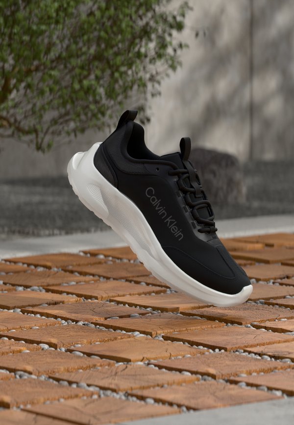 Calvin Klein LIGHT RUNNER