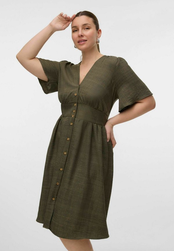 Vero Moda Curve VMCMELANEY Short - Shirt dress - kambaba