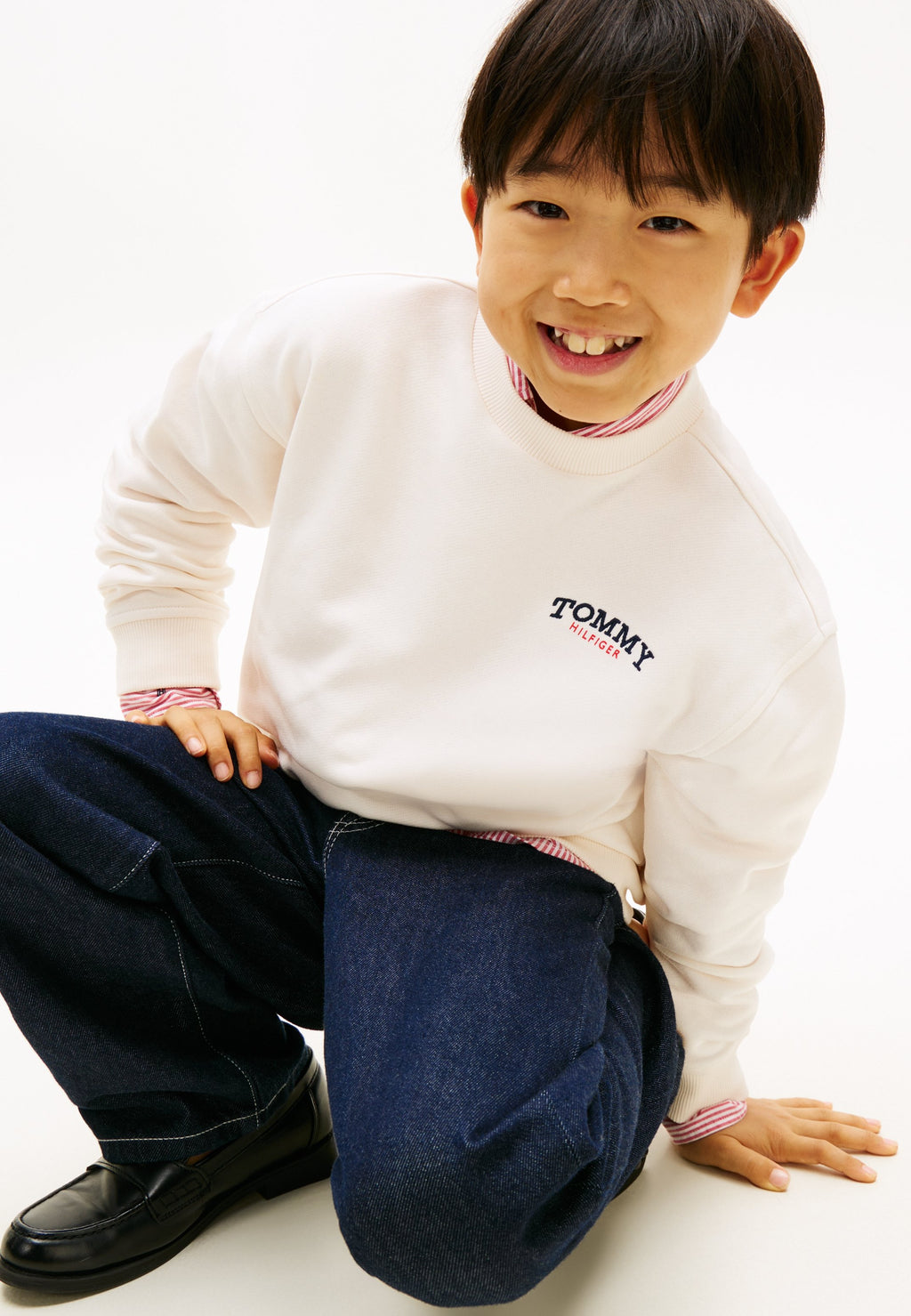 LOGO EMBROIDERY TERRY CREW NECK SWEATSHIRT Media 5