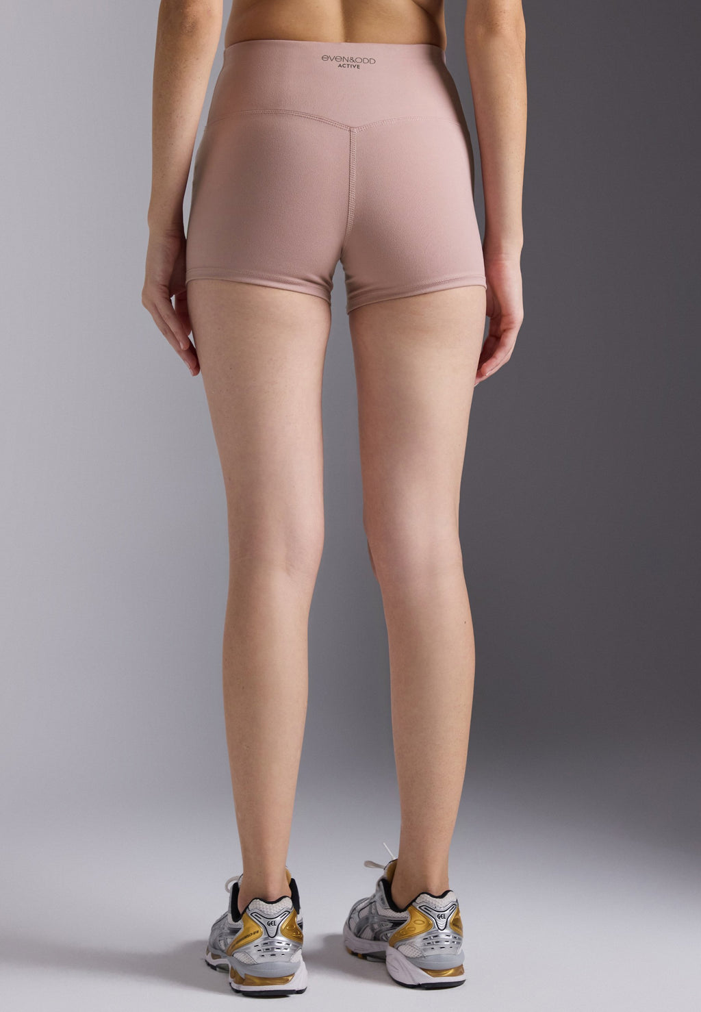 Even&Odd active ESSENTIAL MID RISE BOOTY SHORTS