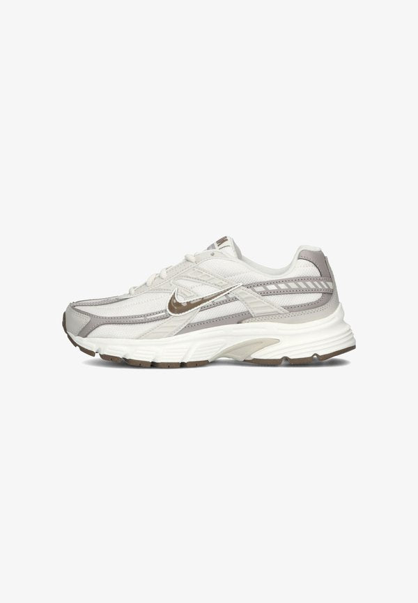Nike Performance Training shoe - phantm minkbn