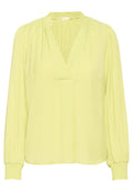 Limonengrüne Bluse mit V-Ausschnitt, langen Puffärmeln und gerafften Details an den Manschetten. Glattes Material, minimalistisches Design, keine Muster.