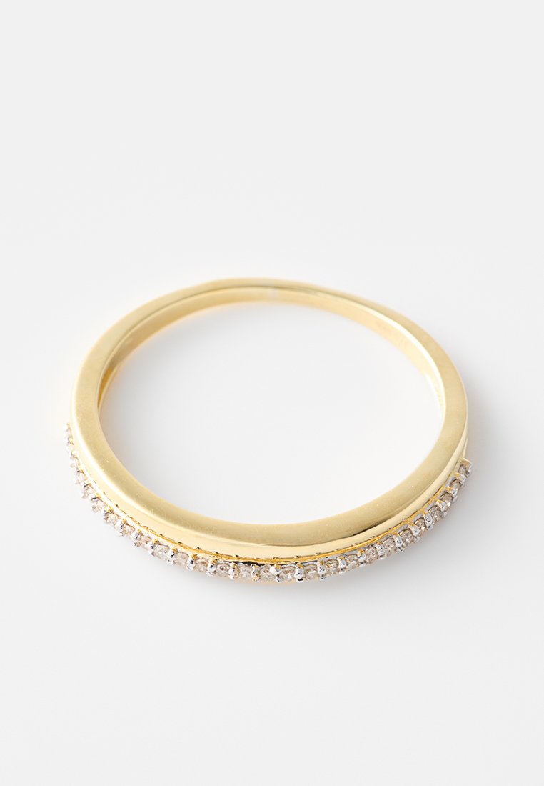 Gold by Di Giorgio