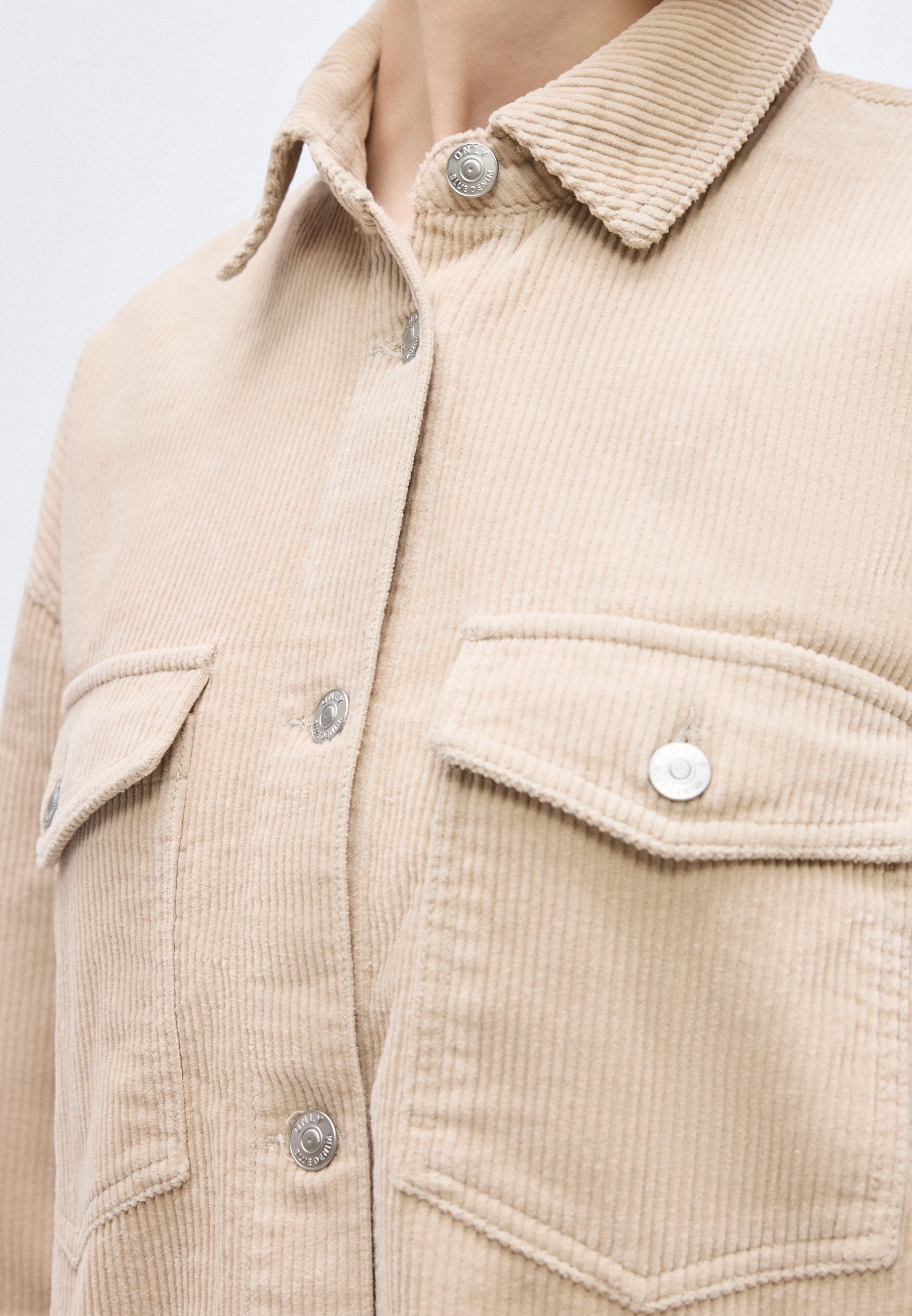 ONLTIGGY SHACKET Media 6