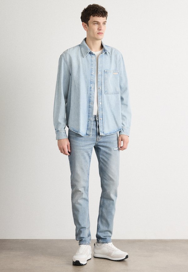 Calvin Klein Jeans SLIM