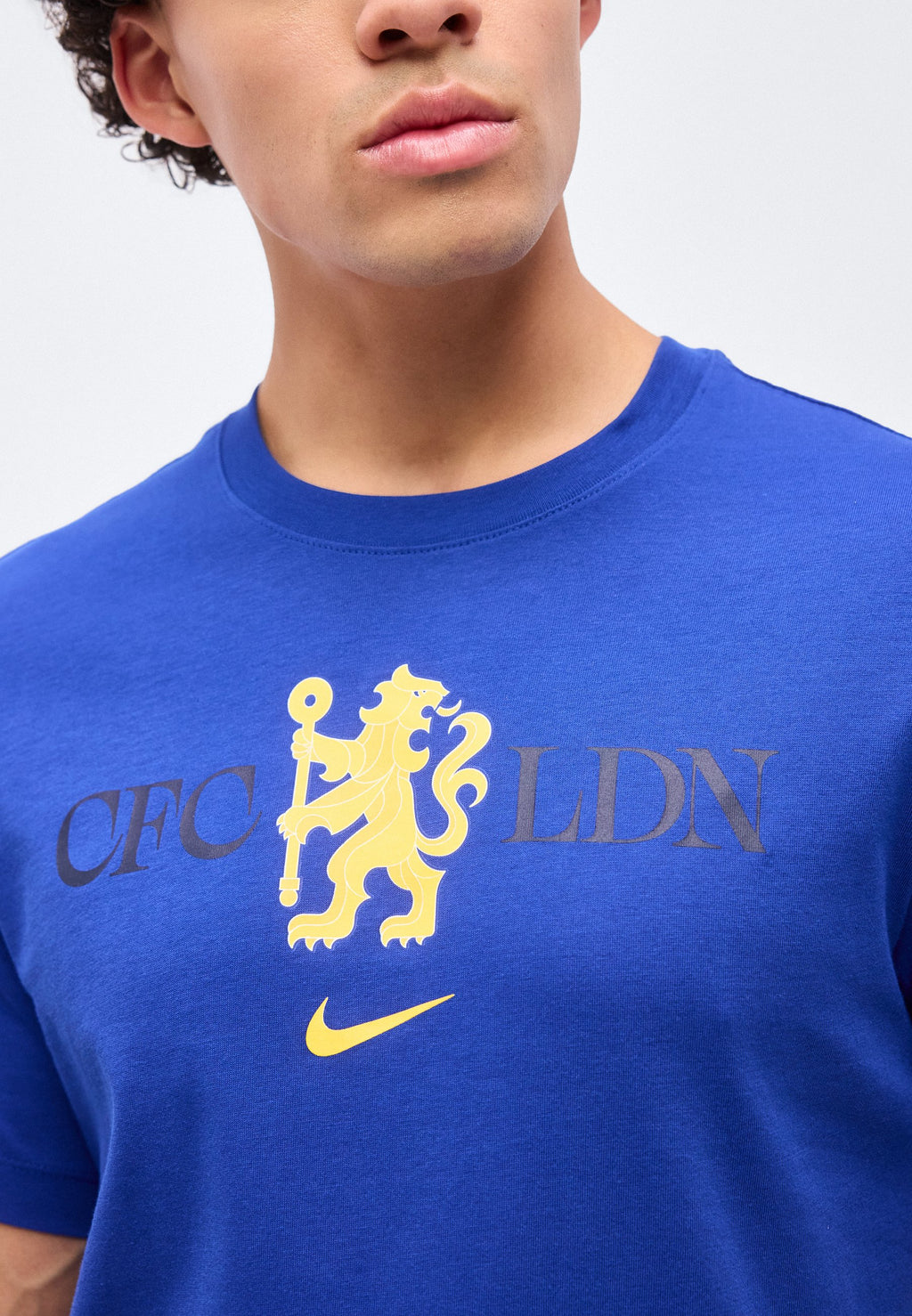 Nike Performance CHELSEA FC  CREST TEE
