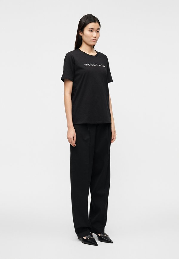 MICHAEL Michael Kors BOXY STUD TEE