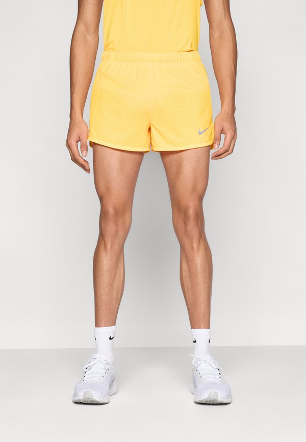 Nike Performance FAST SHORT - Sports shorts - laser orange/black/reflective silver-coloured