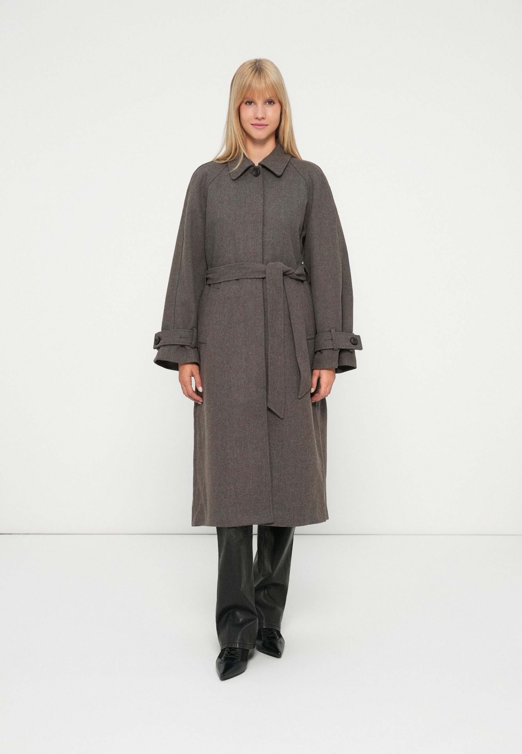 Object OBJEMMA COAT