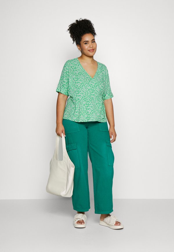 Pieces Curve PCNYA WRAP