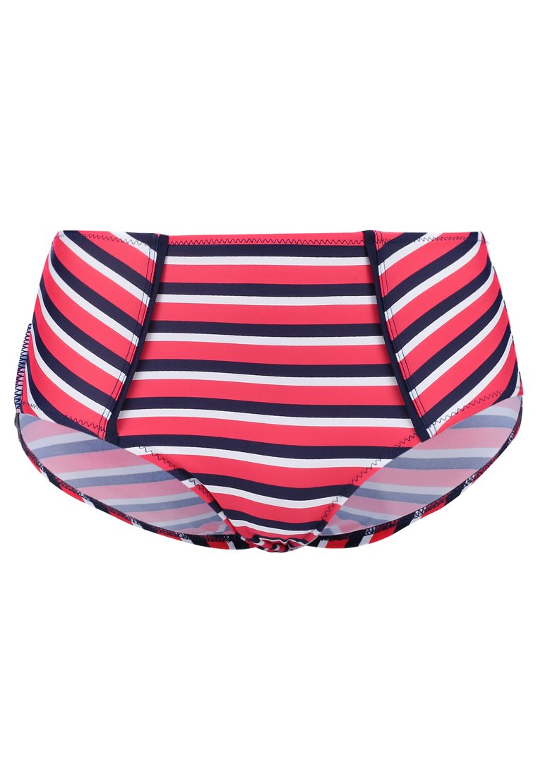Pour Moi HAMPTONS DEEP BRIEF