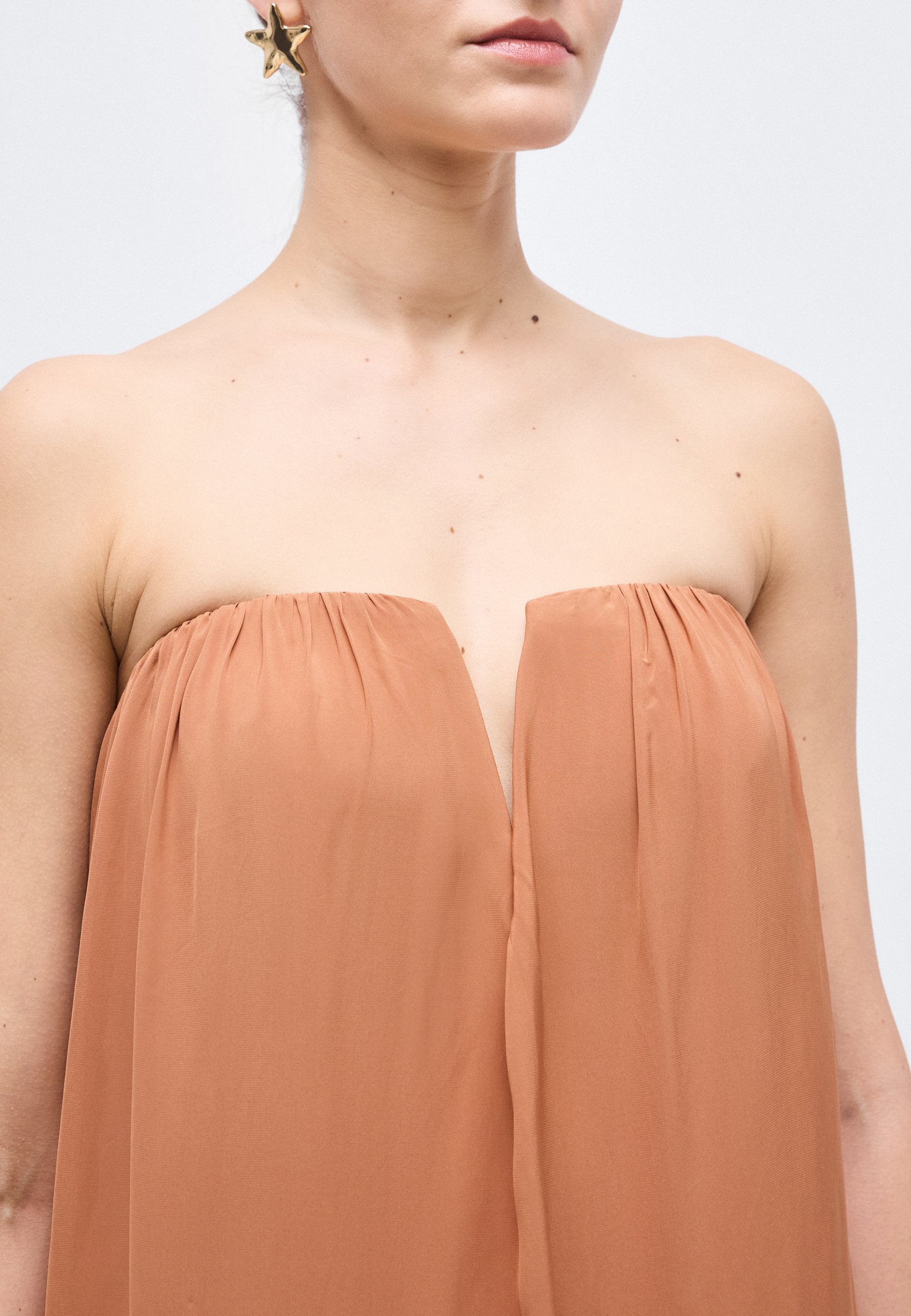 ADRIANA DEGREAS SOLID STRAPLESS LONG DRESS