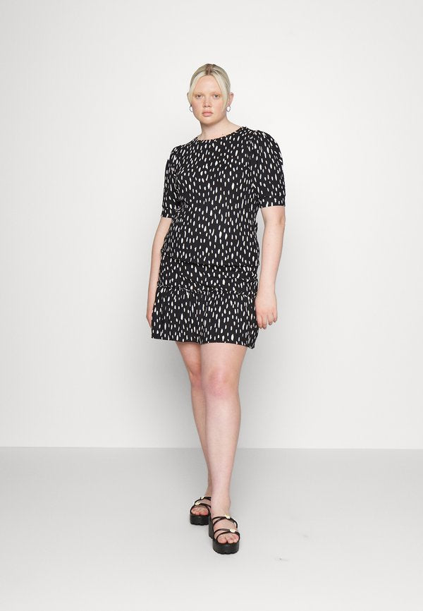 Vero Moda Curve VMGELINA FRILL DETAIL SHORT SKIRT