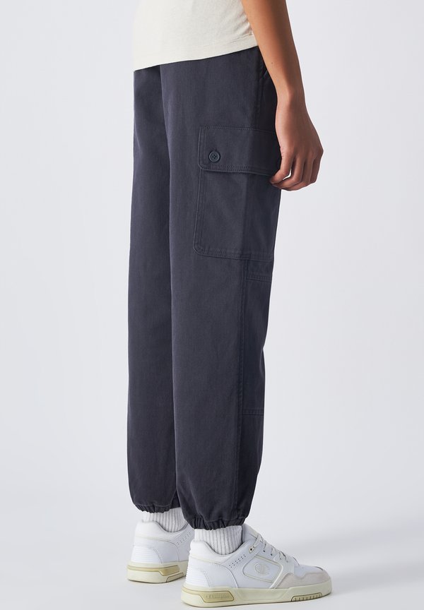 Champion Rochester ELASTIC CUFF SURPLUS UTILITY