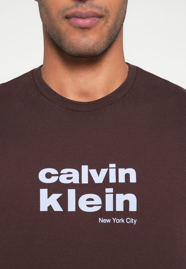 Calvin Klein GRAPHIC
