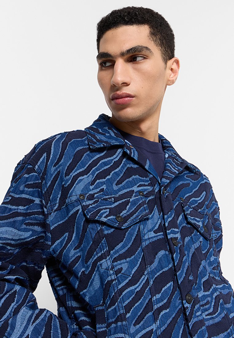 Versace Jeans Couture