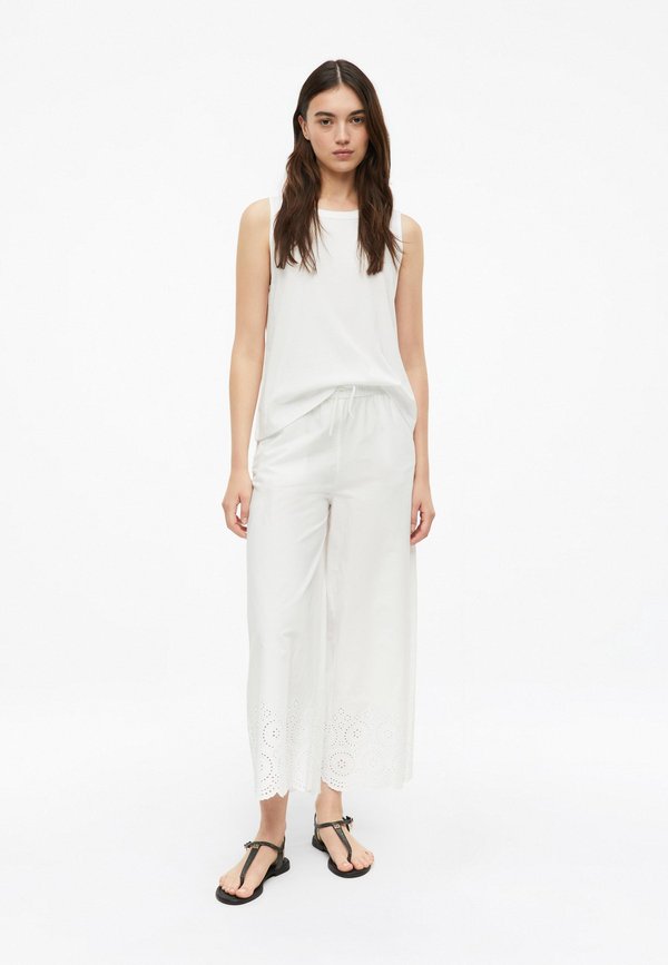 s.Oliver CULOTTE - Wide Leg - weiß