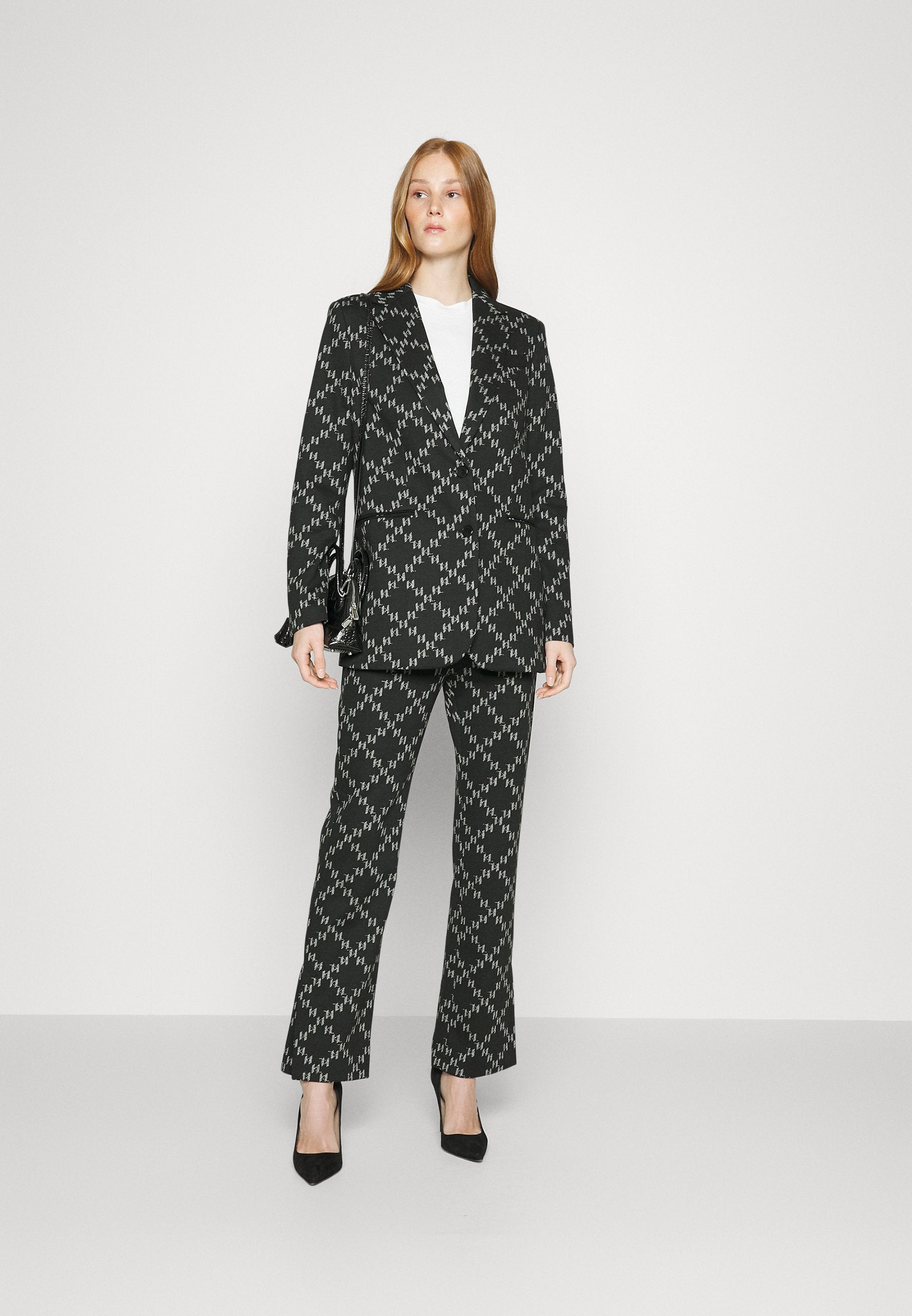 PUNTO JACKET Media 2