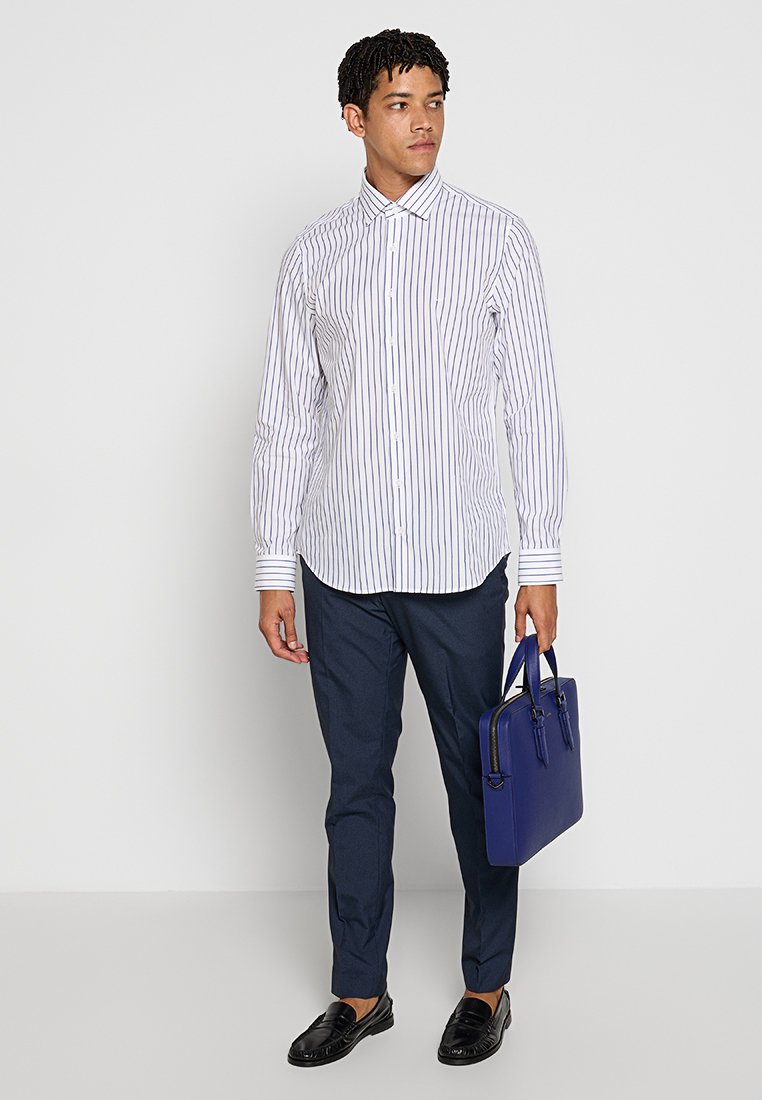 Michael Kors SLIM FIT